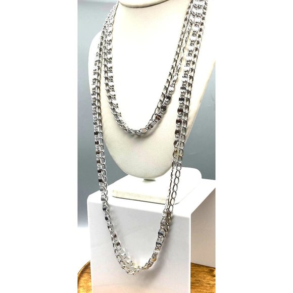 Vintage Sarah Coventry Eloxal Necklace, Four Strand Silver Tone Chain - Picture 3 of 4